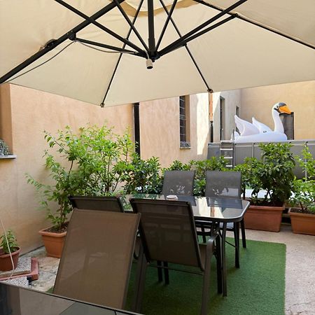 La Magione Apartment Palermo Bagian luar foto